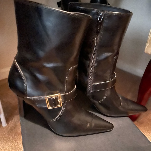 Brand new boots - selling two pairs $40 each pair - Picture 2 of 5